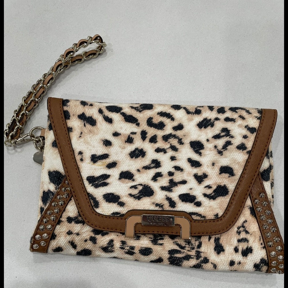 Wristlet